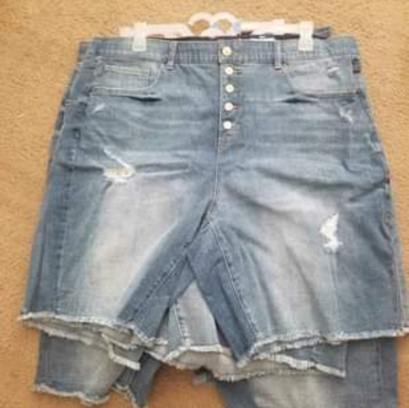 NOT FOR SALE - Picture 2 of 3